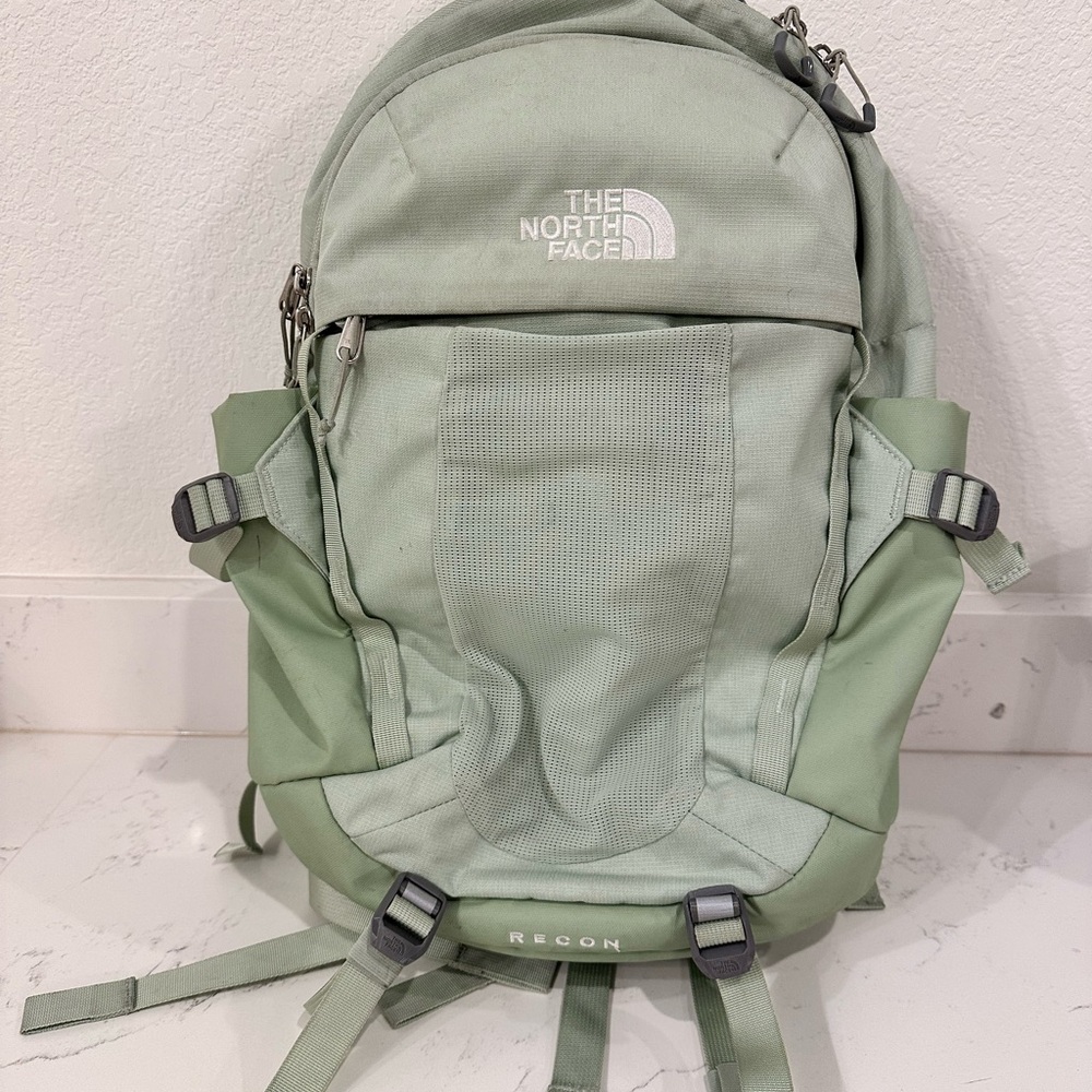 The North Face Men's Sage Backpack